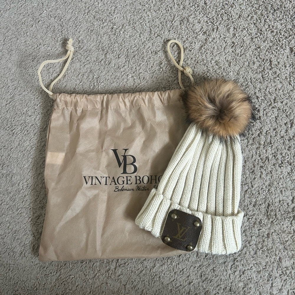 Vintage Boho Cream Knit Beanie with Fur Pom